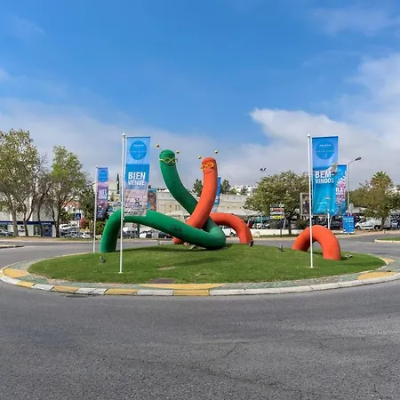 Flh Balcony Flat With Pool